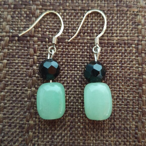 Pretty Vintage 925 Sterling Silver Aventurine & Black Glass Bead Dangle Earrings - Picture 13 of 14